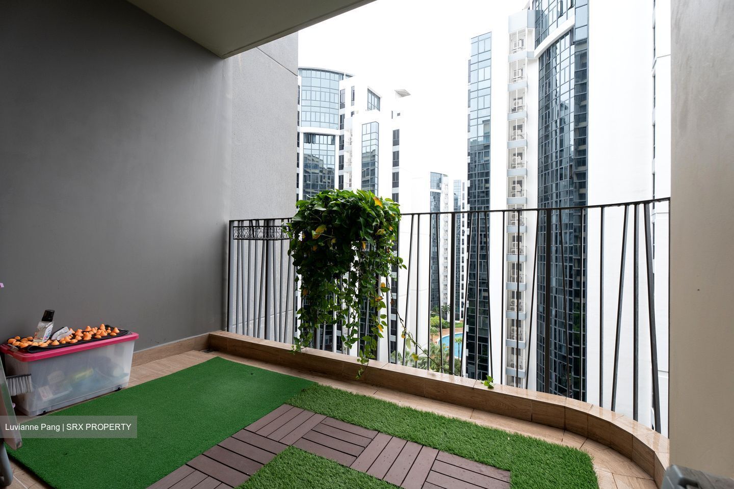 Hundred Palms Residences (D19), Condominium #445350531